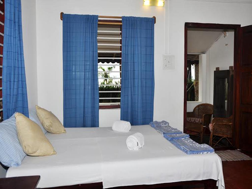 Angeo Beach House Alappuzha Стая снимка